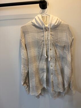 American Eagle Outfitters Cream Plaid Button-Down Hoodie Shirt